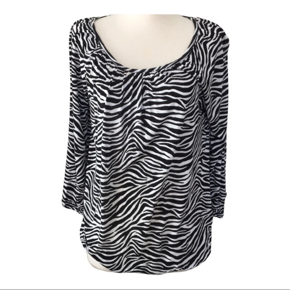 ❤️michael  Kors❤️Zebra print Blouse Size (small)